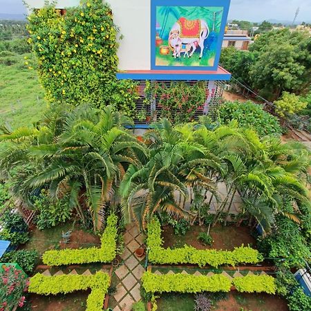 Mango Tree Homestay Хампи Екстериор снимка