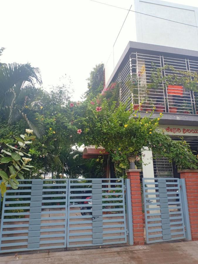 Mango Tree Homestay Хампи Екстериор снимка