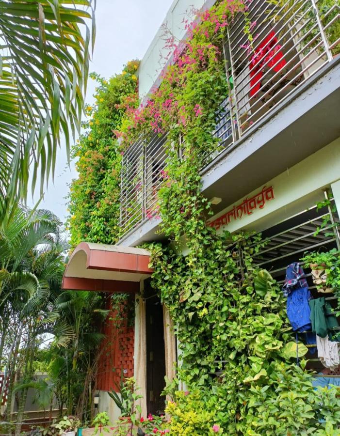 Mango Tree Homestay Хампи Екстериор снимка